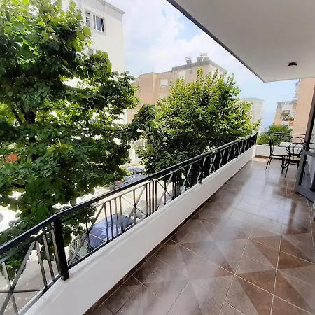 Sun & Fun Auberge de jeunesse Saranda